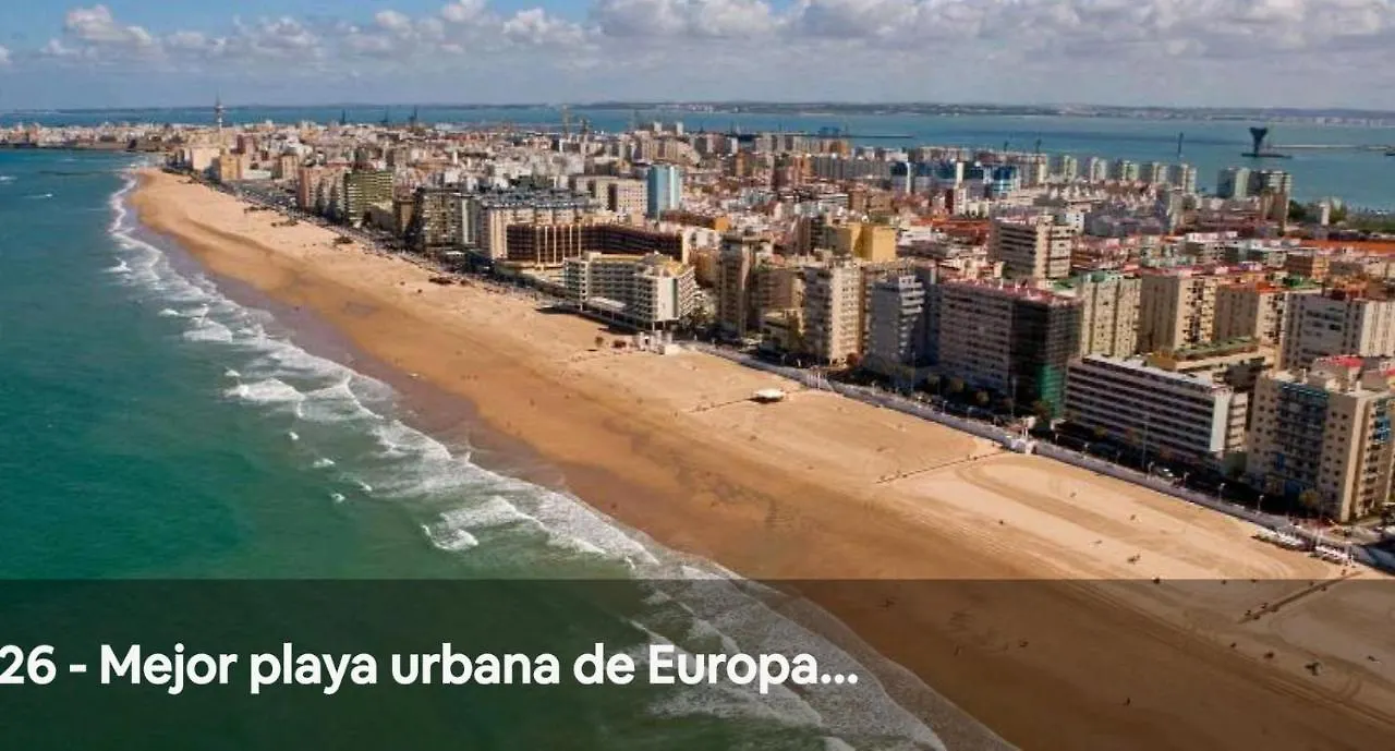 Apartamento A 50 metros de la playa Cádiz 0*,  España